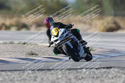 media/Oct-04-2025-CVMA (Sat) [[408bcdd6e4]]/Race 15-Femmewalla-Femmewalla UL/